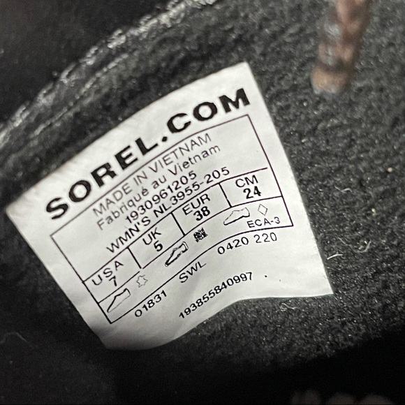 NWT SOREL Lennox shearling combat boots - Picture 10 of 14